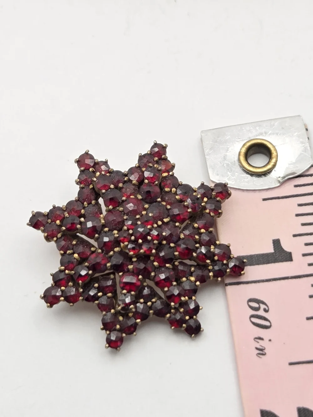 Vintage Bohemian Garnet Starburst Snowflake Cluster Brooch Pin Gold Tone 1.25